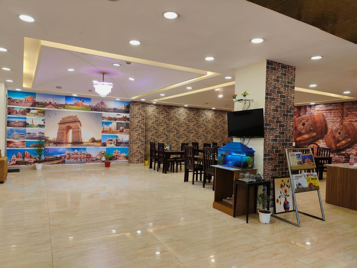 Hotel Ronit Royal Delhi Airport By D'Capitol New Delhi Eksteriør billede