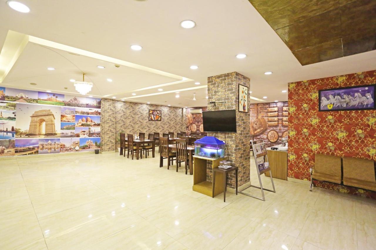 Hotel Ronit Royal Delhi Airport By D'Capitol New Delhi Eksteriør billede