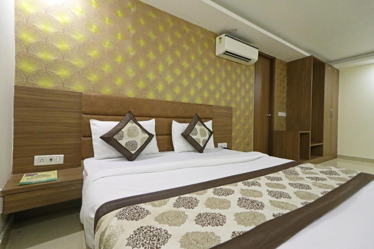 Hotel Ronit Royal Delhi Airport By D'Capitol New Delhi Eksteriør billede