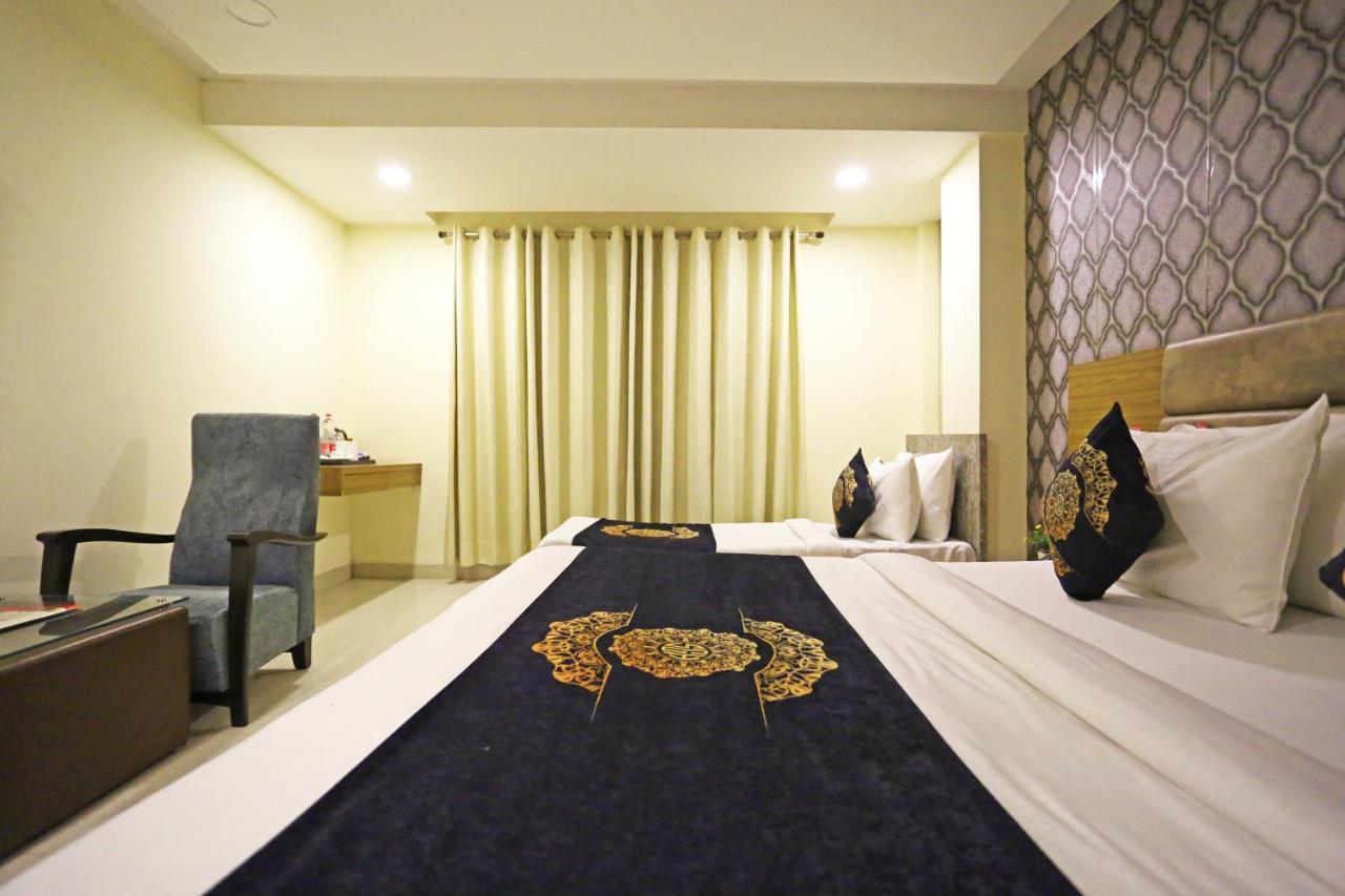 Hotel Ronit Royal Delhi Airport By D'Capitol New Delhi Eksteriør billede