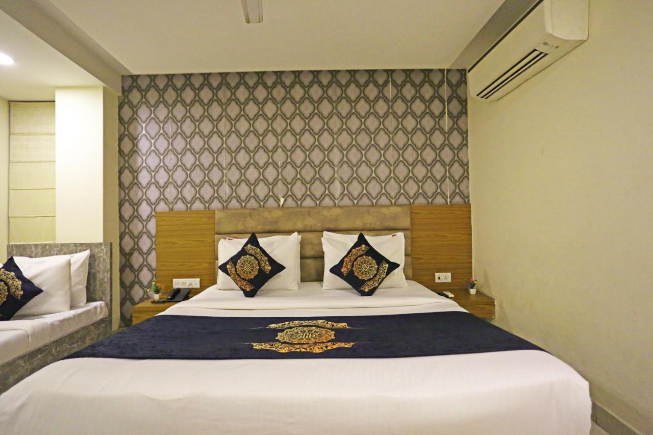 Hotel Ronit Royal Delhi Airport By D'Capitol New Delhi Eksteriør billede